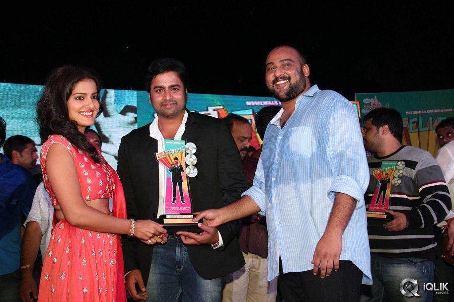 Rowdy-Fellow-Movie-Platinum-Disc-Function